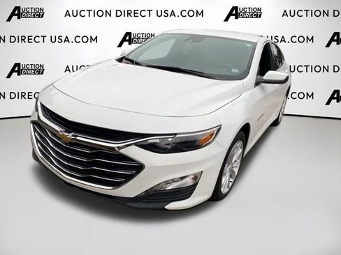 Used 2025 Chevrolet Malibu LT image 5