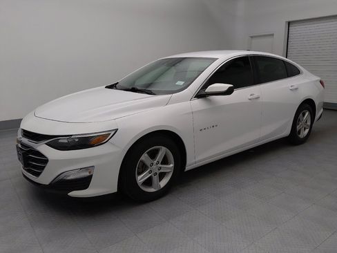 Used 2020 Chevrolet Malibu LS w/ Driver Confidence Package II image 2
