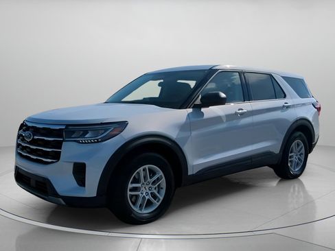 New 2026 Ford Explorer Active RWD image 13