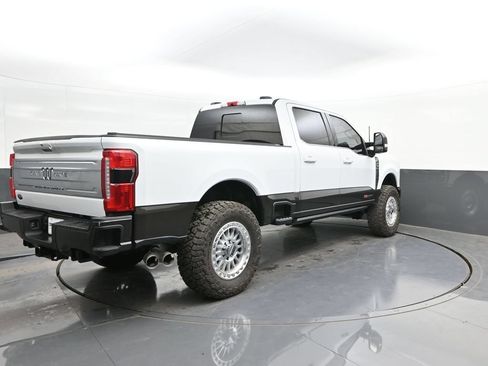 Certified 2024 Ford F250 King Ranch AWD/4WD image 11