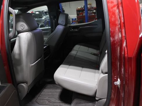 Used 2022 GMC Sierra 1500 SLT w/ SLT Premium Plus Package image 11