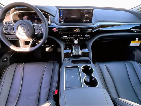 Certified 2026 Acura MDX FWD w/ Technology Package image 5