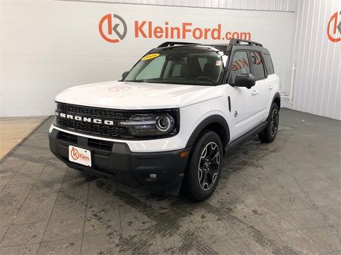 Used 2025 Ford Bronco Sport Outer Banks w/ Outer Banks Tech Package+ image 3