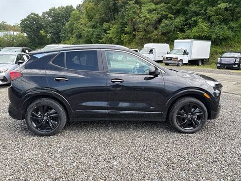 Used 2025 Buick Encore GX Sport Touring AWD/4WD image 6