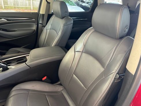 Used 2018 Buick Enclave Essence w/ Trailering Package AWD/4WD image 5