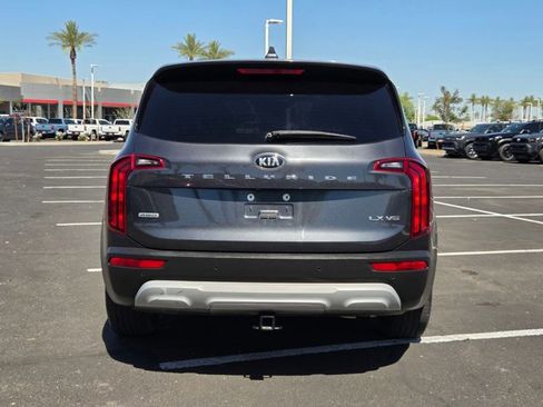 Used 2020 Kia Telluride LX AWD/4WD image 7
