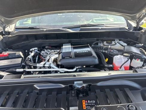 Certified 2026 Chevrolet Silverado 1500 LTZ w/ Technology Package image 25