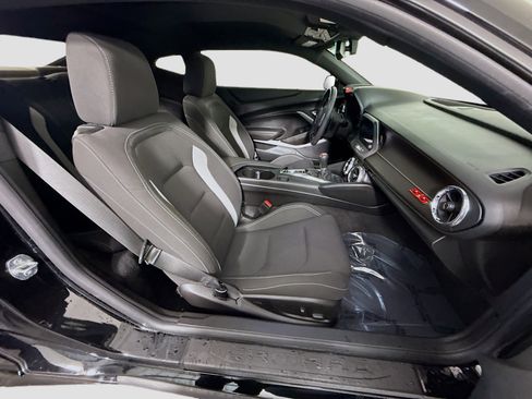 Used 2019 Chevrolet Camaro SS image 27