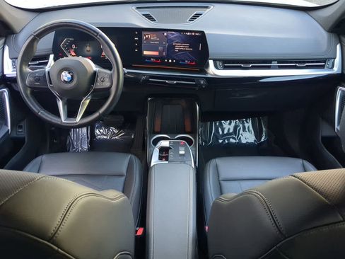 Used 2025 BMW X1 xDrive28i image 15