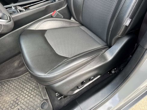 Used 2023 Jeep Compass Altitude w/ Sun and Sound Group image 33