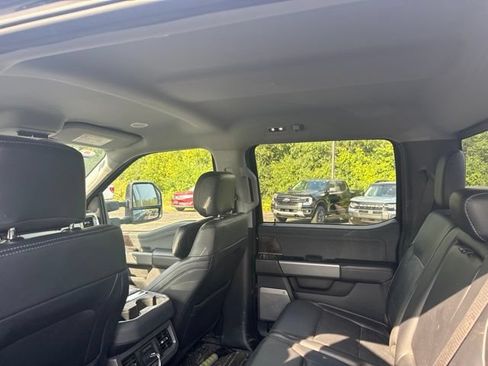 Used 2023 Ford F250 Lariat w/ Lariat Ultimate Package AWD/4WD image 14