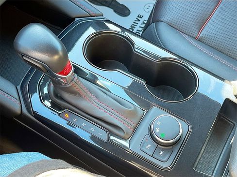 Used 2021 Chevrolet Blazer RS image 17