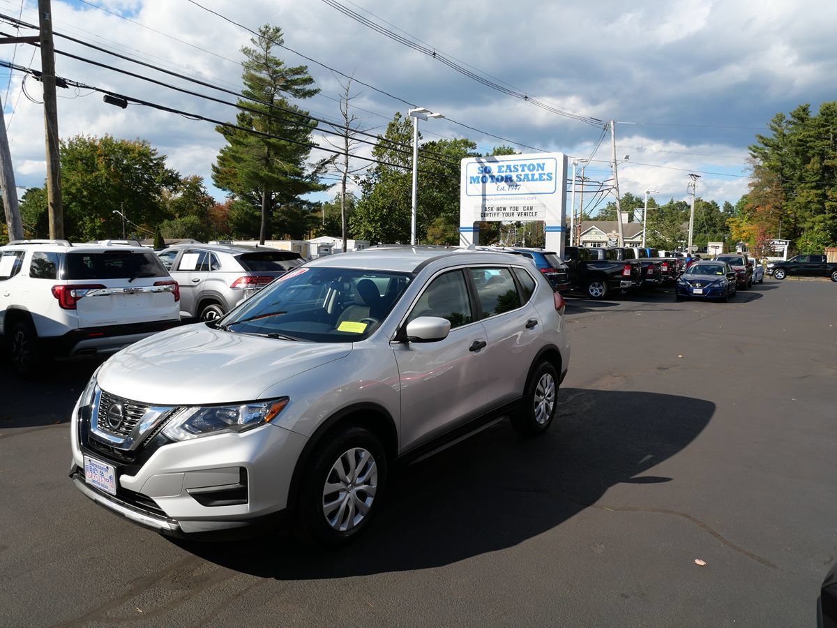 Used 2019 Nissan Rogue S AWD/4WD image 1