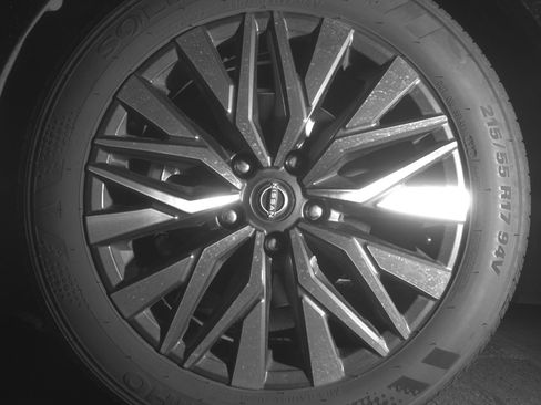 Used 2025 Nissan Altima 2.5 SV image 12