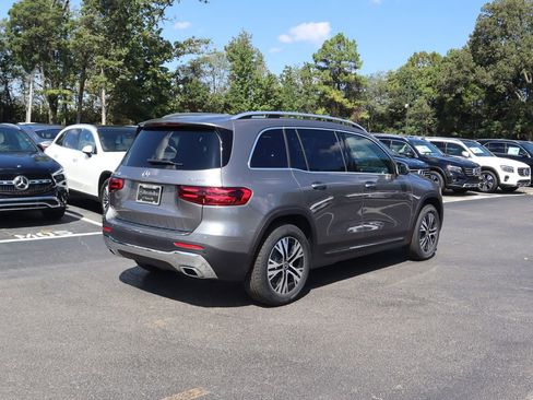 New 2026 Mercedes-Benz GLB 250 4MATIC image 3