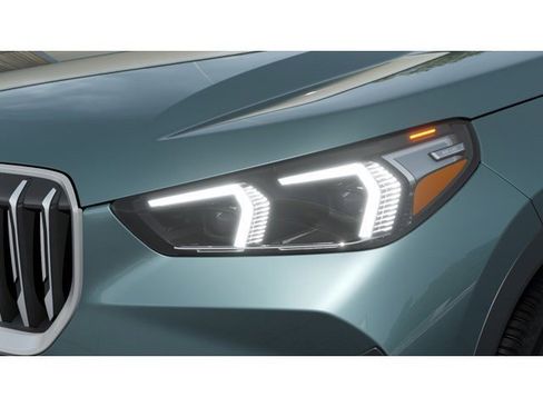 New 2026 BMW X1 xDrive28i w/ Technology Package image 6