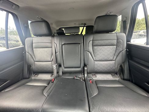 Used 2024 Toyota Sequoia Limited w/ Tow Technology Package AWD/4WD image 12