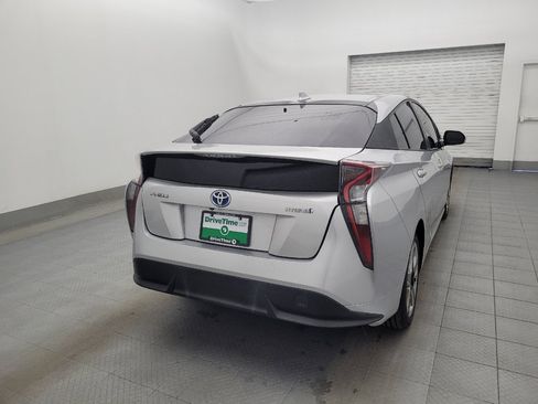 Used 2017 Toyota Prius Four Touring image 7