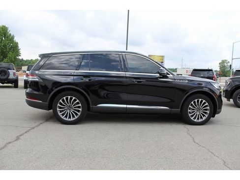 Used 2020 Lincoln Aviator Reserve w/ Equipment Group 201A AWD/4WD image 6