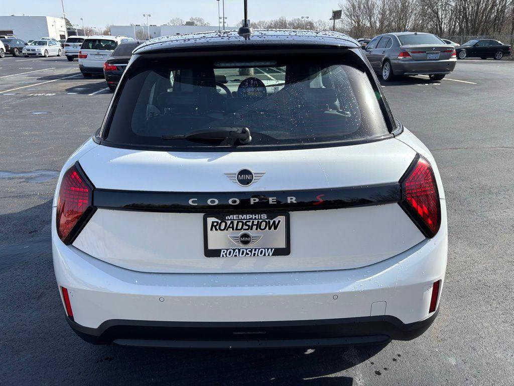 Used 2025 MINI Cooper S FWD image 4