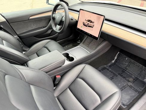 Used 2022 Tesla Model 3 Long Range AWD/4WD image 14