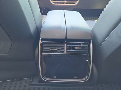 Used 2022 Rivian R1T Adventure AWD/4WD image 26