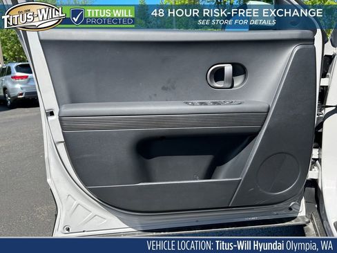 New 2025 Hyundai Ioniq 5 SE image 22