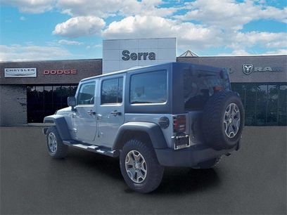 Used 2016 Jeep Wrangler Unlimited Rubicon w/ Connectivity Group