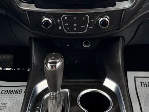 Used 2018 Chevrolet Traverse LS image 17