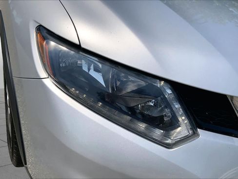 Used 2015 Nissan Rogue SL AWD/4WD image 27