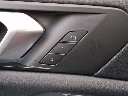 Used 2019 BMW X5 xDrive40i w/ Convenience Package AWD/4WD image 25