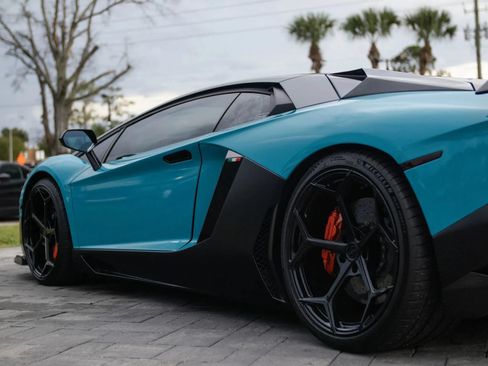 Used 2012 Lamborghini Aventador LP 700-4 AWD/4WD image 18