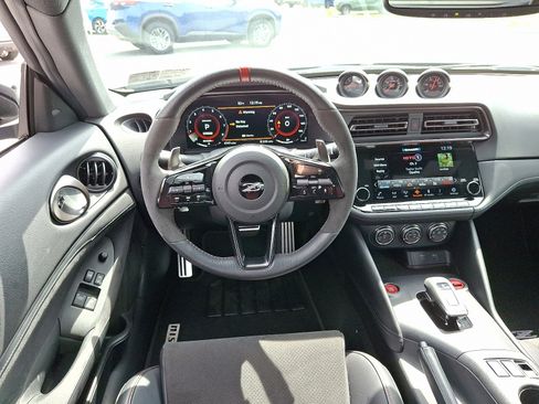 Certified 2024 Nissan Z NISMO w/ Floor Mat Package RWD image 11