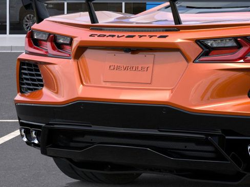 New 2026 Chevrolet Corvette 2LT image 15
