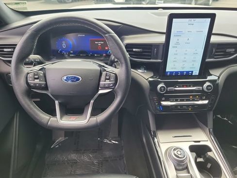 Certified 2021 Ford Explorer ST w/ Equipment Group 401A AWD/4WD image 4