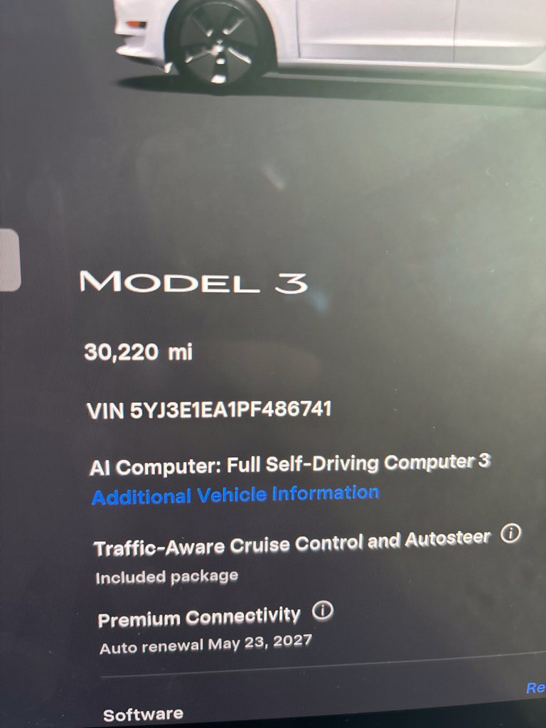 Used 2023 Tesla Model 3 Standard Range RWD image 5