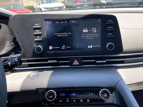 Certified 2023 Hyundai Elantra SEL w/ Cargo Package FWD image 8