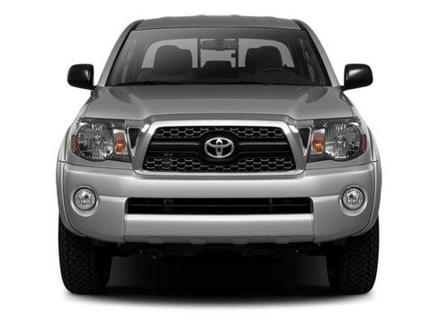 Used 2010 Toyota Tacoma PreRunner RWD image 4