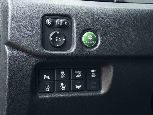 Used 2025 Honda Ridgeline Black Edition image 42