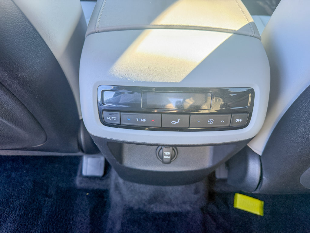 Used 2025 Hyundai Palisade SEL FWD image 25
