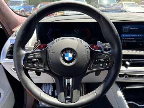 Used 2023 BMW XM w/ M Driver's Package AWD/4WD image 18