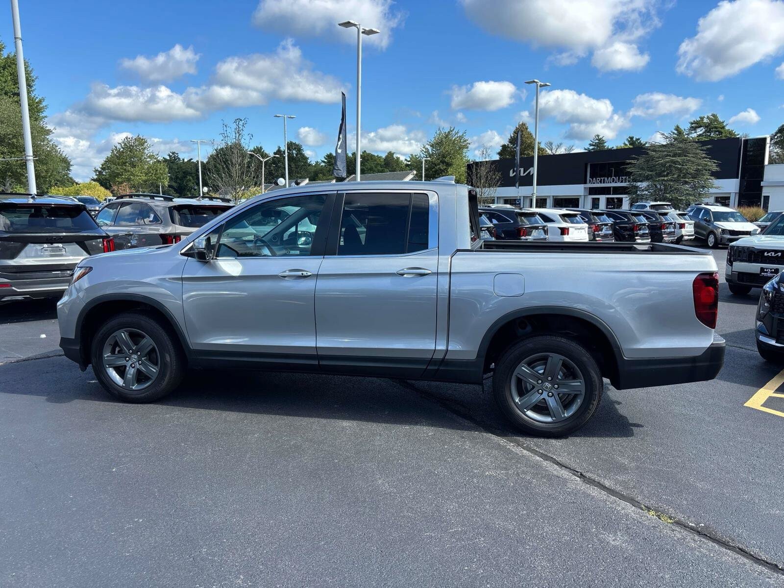 Used 2023 Honda Ridgeline RTL image 2