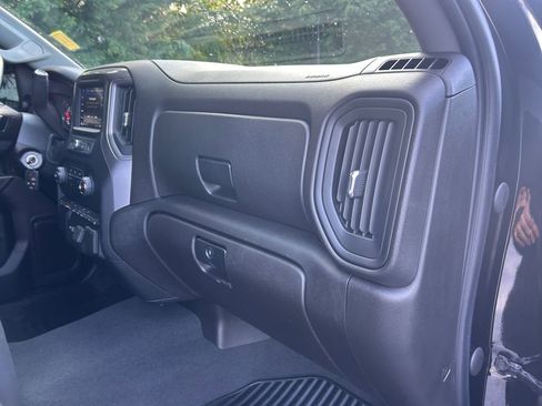 Used 2022 Chevrolet Silverado 1500 Custom w/ Safety Confidence Package image 26