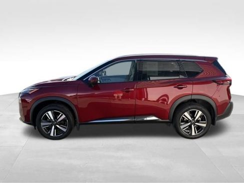 Used 2023 Nissan Rogue SL AWD/4WD image 12