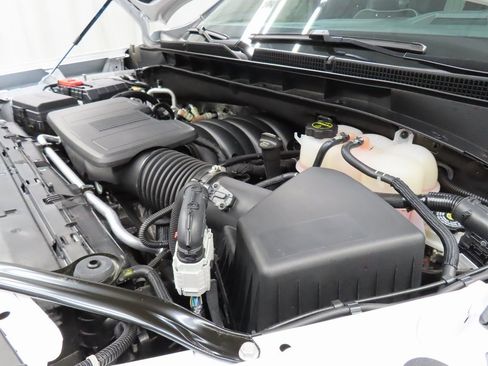 Used 2025 GMC Yukon AT4 Ultimate image 23