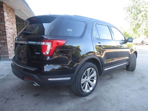 Used 2018 Ford Explorer Limited w/ Equipment Group 301A image 12