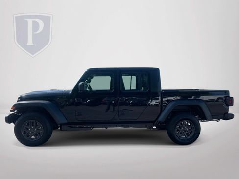 New 2026 Jeep Gladiator Sport AWD/4WD image 5