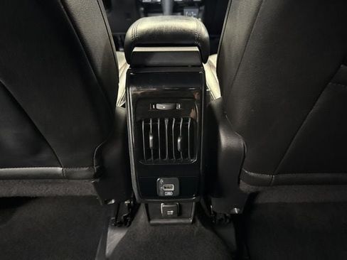 Used 2024 Jeep Compass Trailhawk AWD/4WD image 39