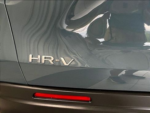 Used 2025 Honda HR-V Sport image 28