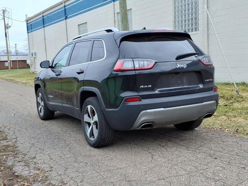 Used 2020 Jeep Cherokee Limited image 3